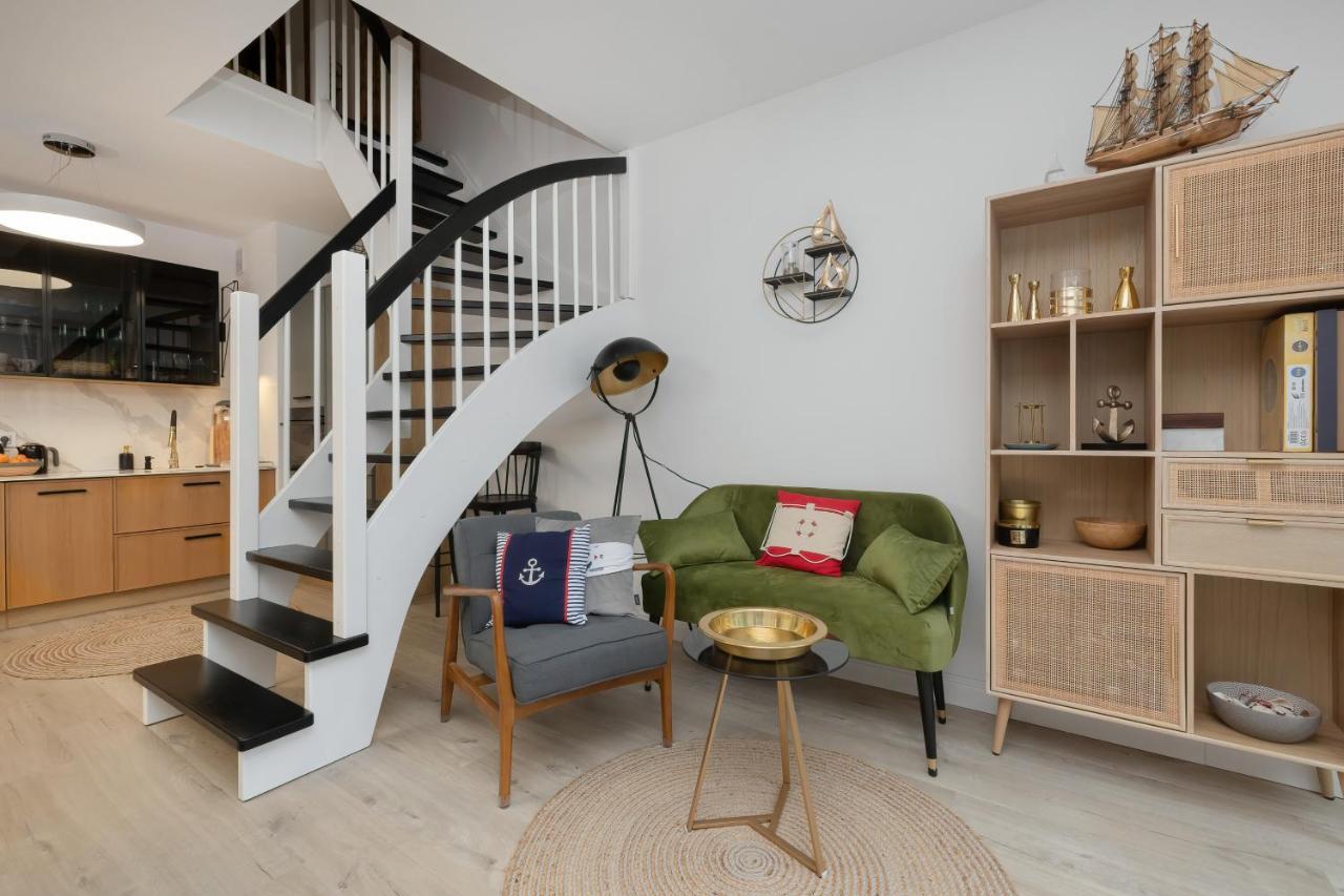 A Morze Apartament โปเบียโรโว ภายนอก รูปภาพ